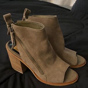 Dolce Vita Brown Peep-Toe Heeled Boots
